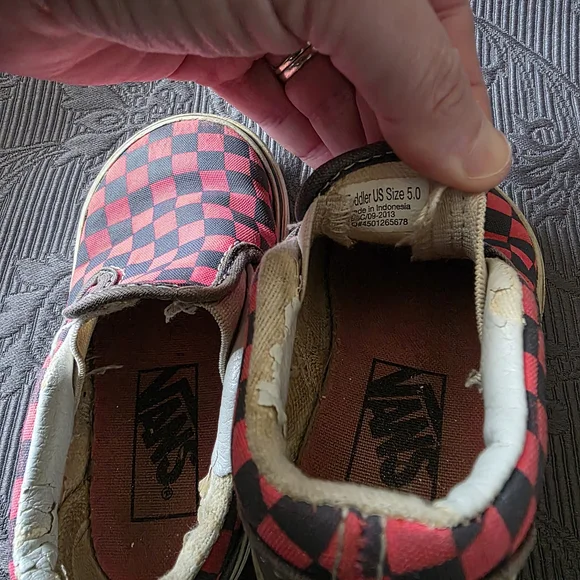 Toddler VANS Checkered Slip-On Shoes - Pink and Black - Picture 5 of 5